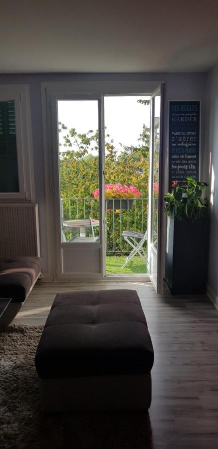 Chambre à louer dans un appartement proche du centre-ville Nevers Exterior foto