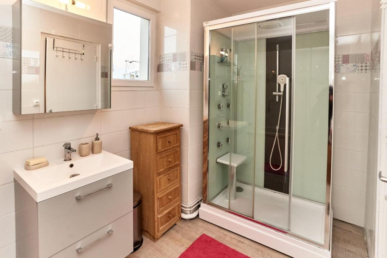 Chambre à louer dans un appartement proche du centre-ville Nevers Exterior foto