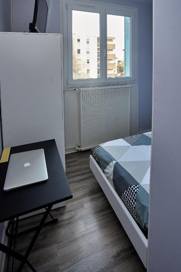 Chambre à louer dans un appartement proche du centre-ville Nevers Exterior foto
